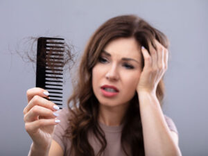 Read more about the article How does a low carb diet cause hair loss?