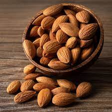 Read more about the article 10 Health Benefits of Organic Almonds