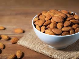 You are currently viewing Are Organic Almonds a Healthy Choice?