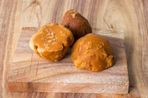 Read more about the article Is Organic Jaggery Good For Diabetes People ?