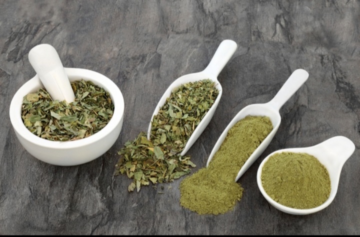 You are currently viewing Moringa powder: Ultimate skin solution? 
