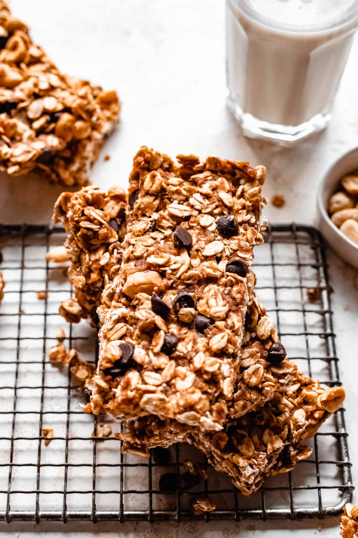 You are currently viewing HOMEMADE GRANOLA BARS RECIPE