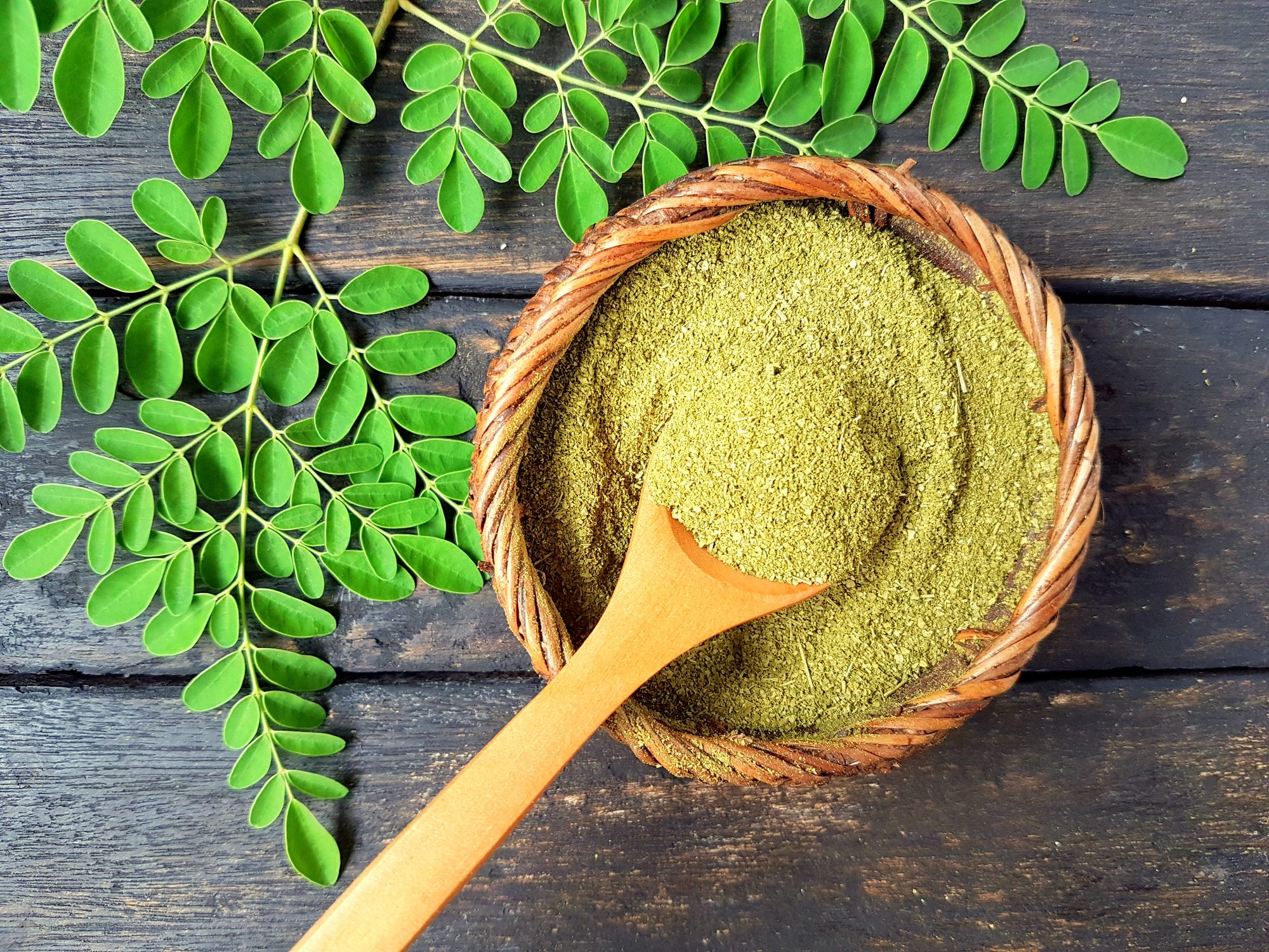 You are currently viewing MORINGA POWDER: BENEFITS AND DOSAGE