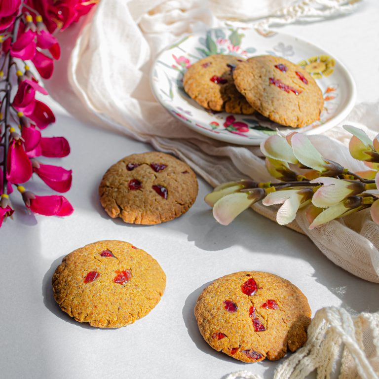 The Mint Enfold-Ginger Cranberry Cookies